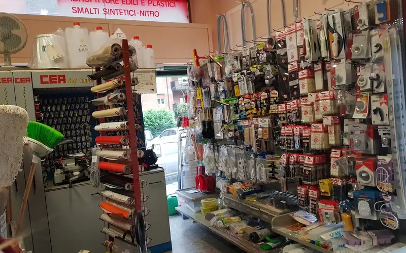 Foto di Colorificio E Ferramenta S.Giorgio
