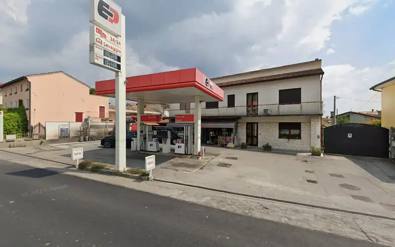 Foto di Ep Service Oil E Ferramenta