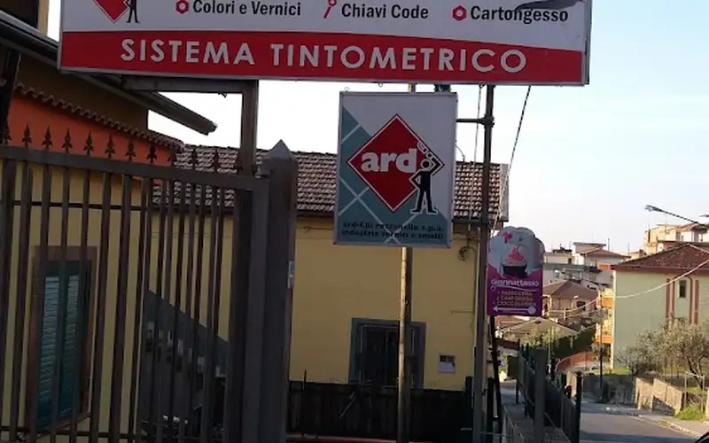 Foto di Euroferramenta Salerno - Montecorvino Rovella
