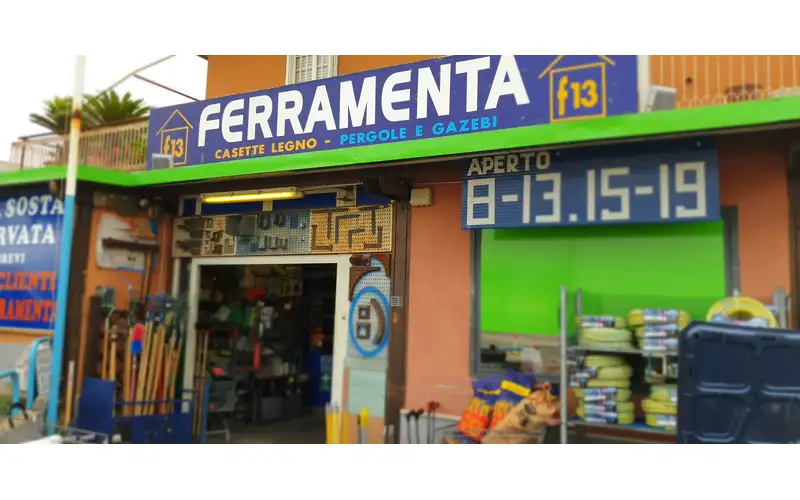 Foto di Ferramenta 13