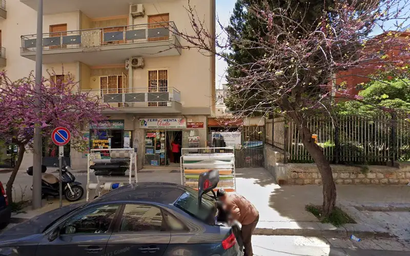 Foto di Ferramenta Aiello Colori