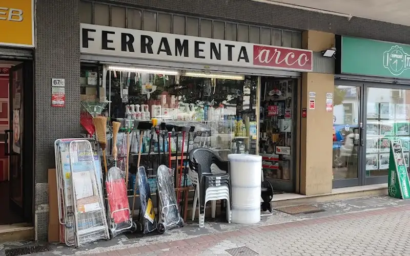 Foto di Ferramenta Arco