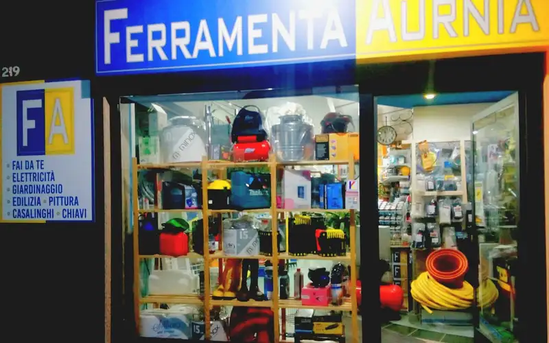 Foto di Ferramenta Aurnia