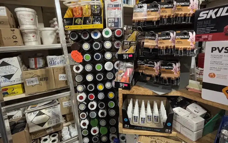 Foto di Ferramenta Bidini Marco Casalinghi - Materiale Elettrico