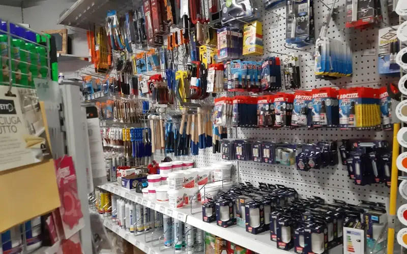 Foto di Ferramenta Bussei Walter