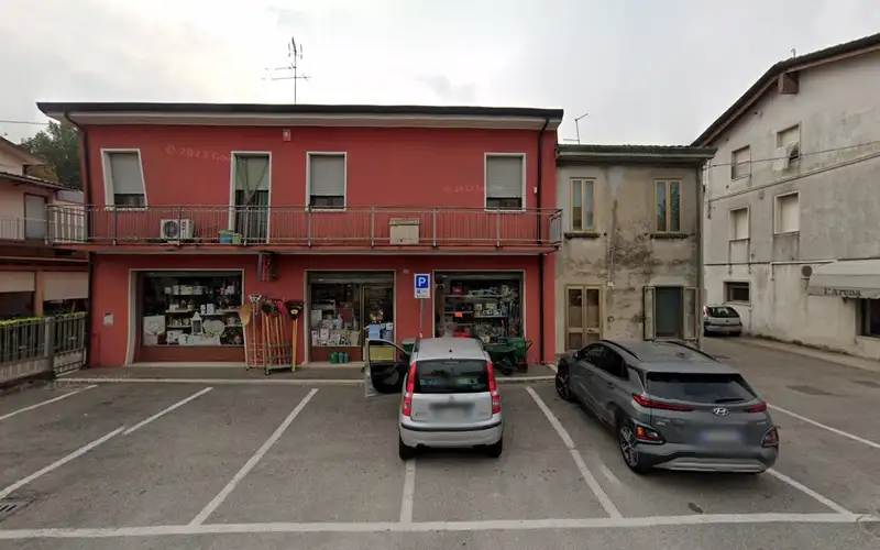 Foto di Ferramenta - Casalinghi Provolo Di Frigo Antonella