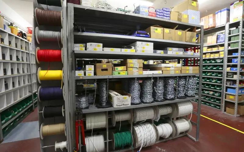 Foto di Ferramenta C.E.I.F.