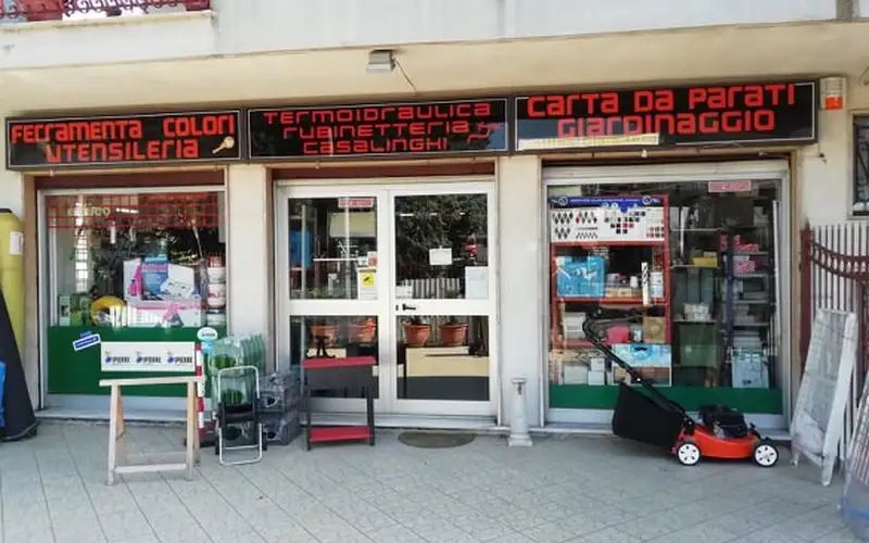 Foto di Ferramenta Colori Idraulica Gallina Gianpiero