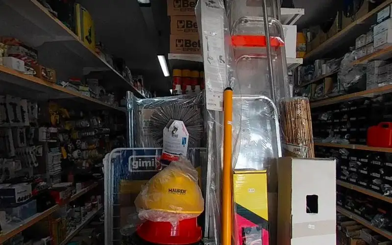 Foto di Ferramenta Di Conti Chesia