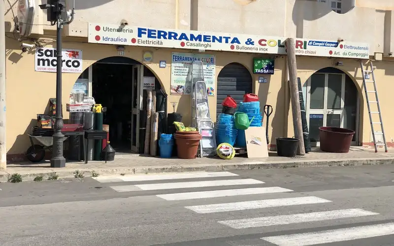Foto di Ferramenta E Colori Campisi
