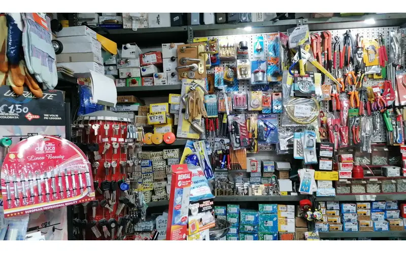 Foto di Ferramenta E Colori G.Indelli