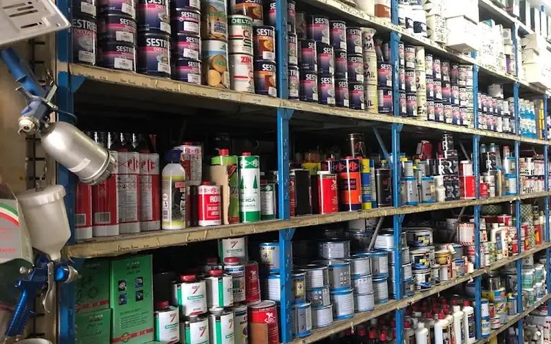 Foto di Ferramenta E Colori Larenza Anna