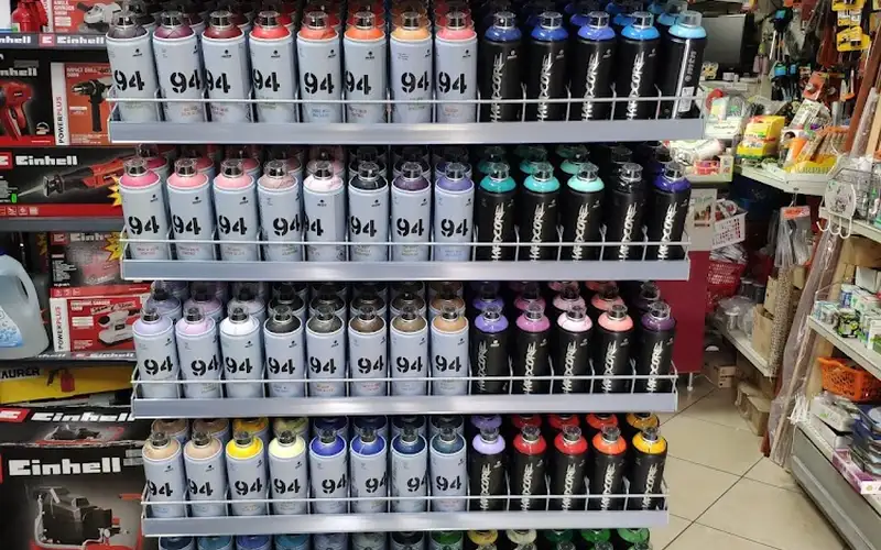 Foto di Ferramenta Garzilli Mtn Montana Colors Graffiti Shop