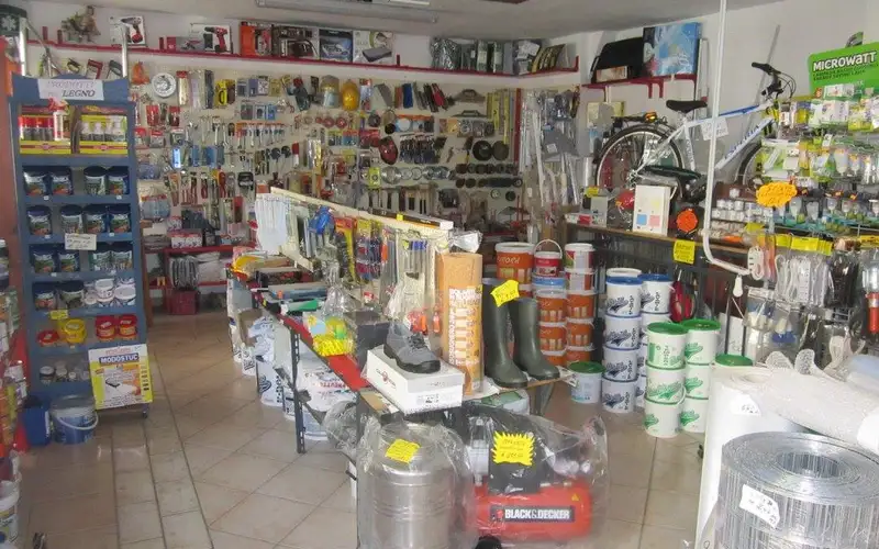 Foto di Ferramenta Hobby