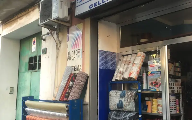 Foto di Ferramenta Idra. Col. Fer.