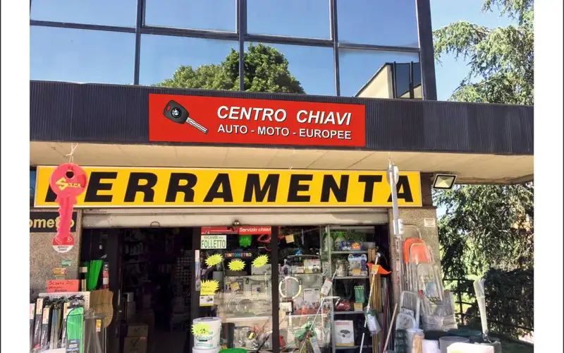 Foto di Ferramenta Imbrecciato