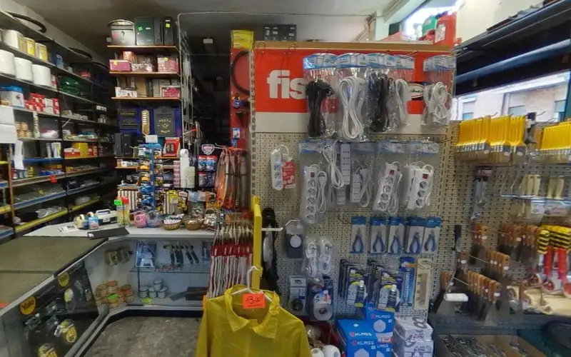 Foto di Ferramenta - Key Cutting Service