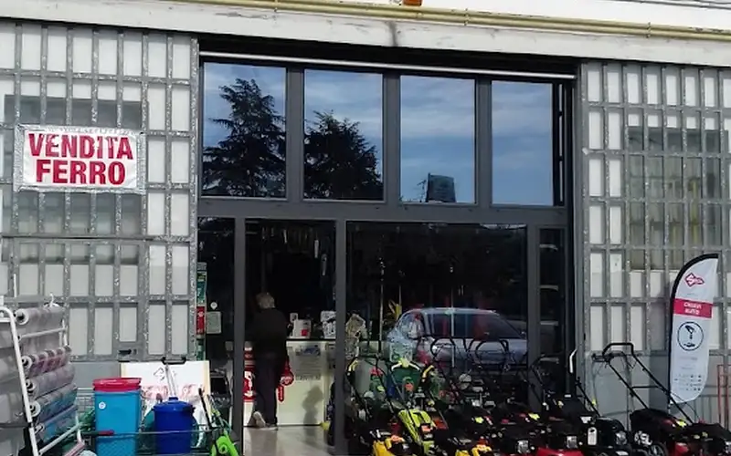 Foto di Ferramenta Marina