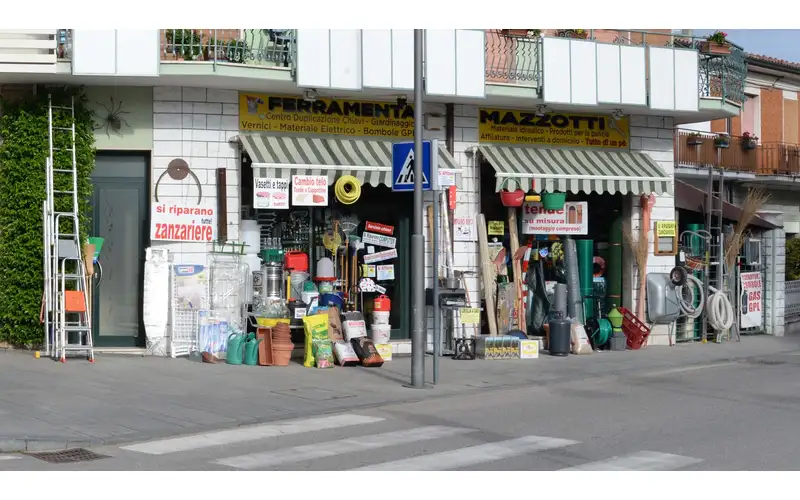 Foto di Ferramenta Mazzotti Calisese