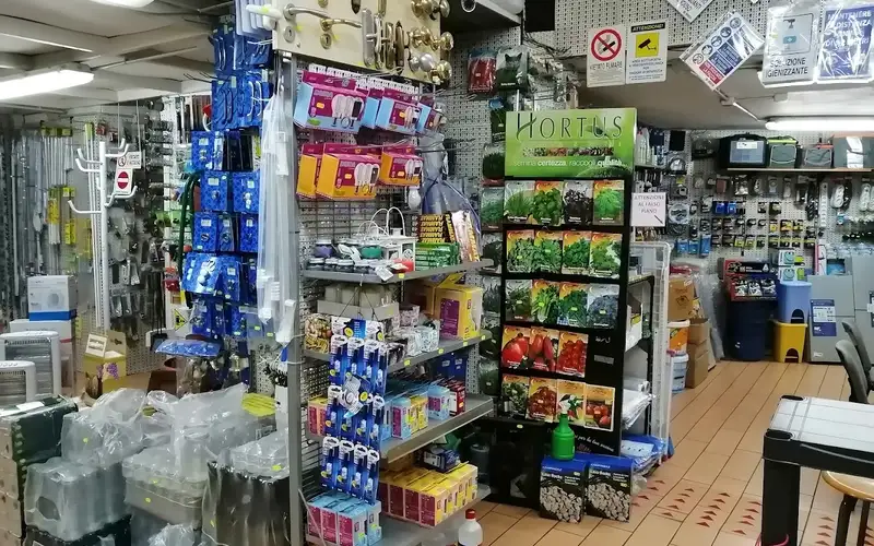 Foto di Ferramenta Merenda Caserta