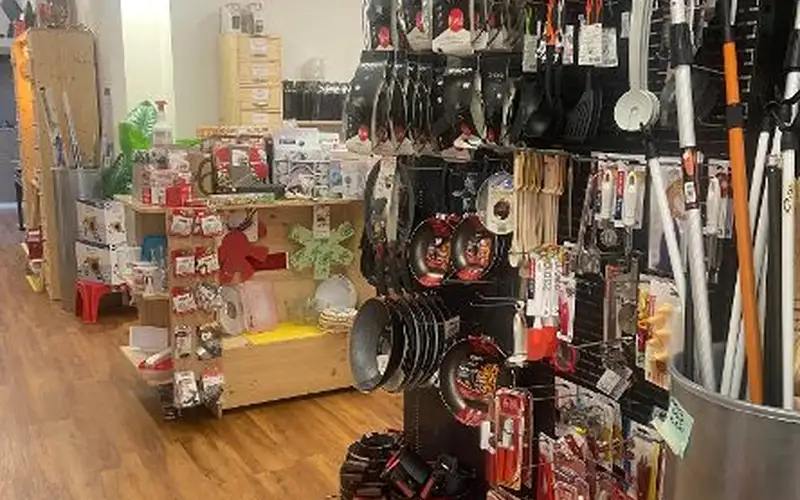Foto di Ferramenta Mt
