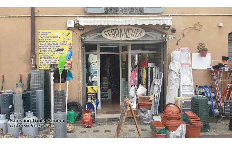 Foto di Ferramenta Nemi