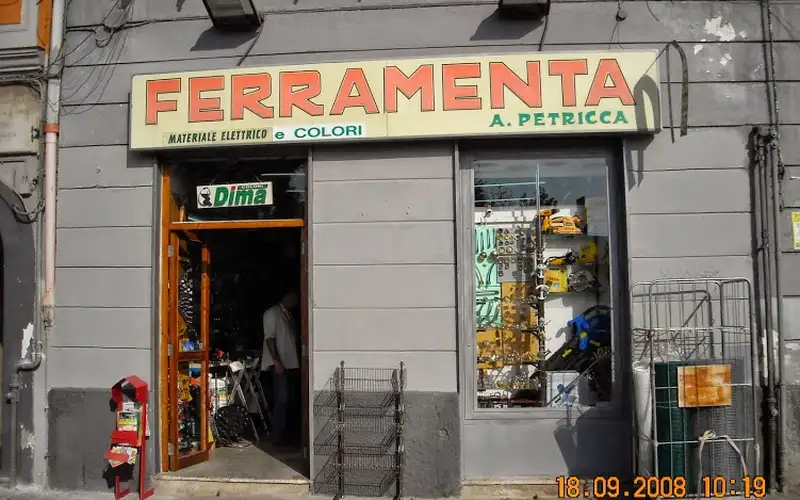 Foto di Ferramenta Petricca Augusto Napoli