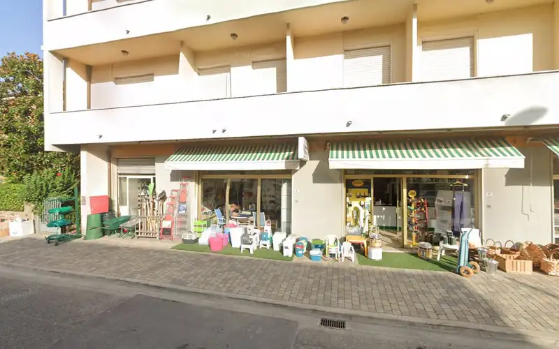 Foto di Ferramenta Ponteaegolese