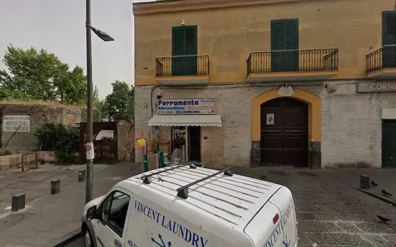 Foto di Ferramenta Rajola G. Idraulica Mat. Elettrico Serrature