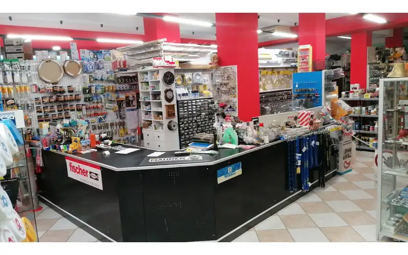 Foto di Ferramenta Roma Venezia