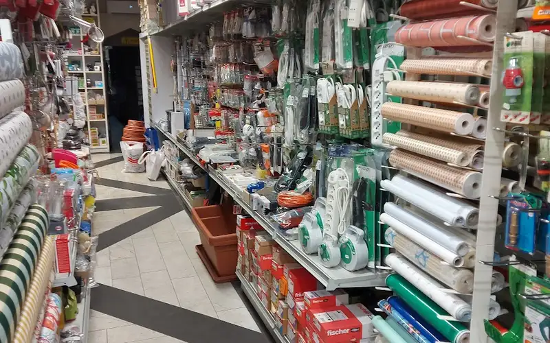 Foto di Ferramenta Sant'alessandro Di Albini Barbara