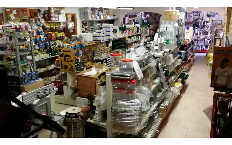 Foto di Ferramenta Sparagnini