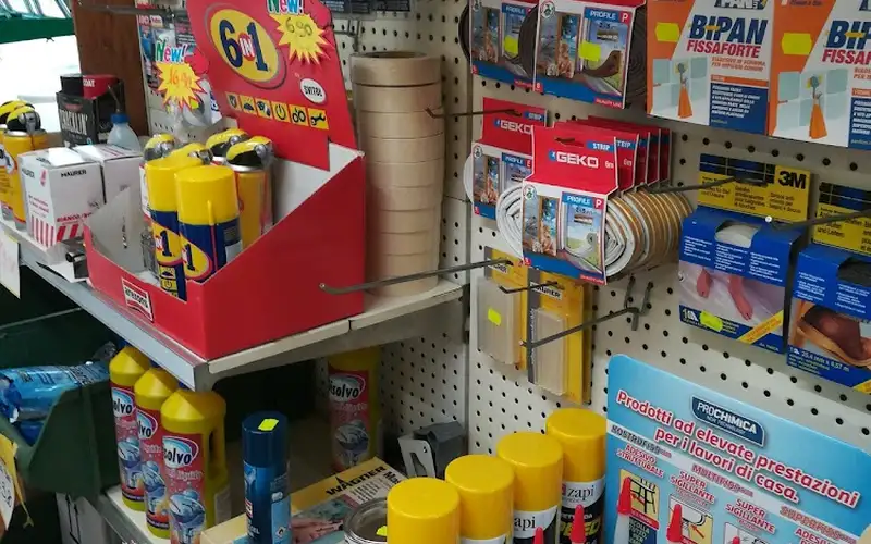 Foto di Ferramenta Tecnofer Tubini - Partner Ups - Brt Fermpoint - Gls - Fedex