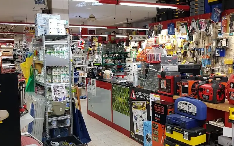 Foto di Ferramenta Và 2 Sas