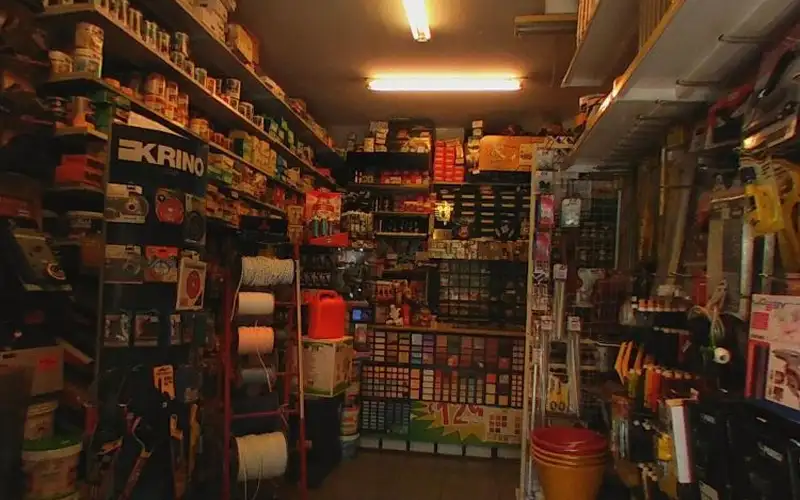 Foto di Ferramenta Vernici Decorì