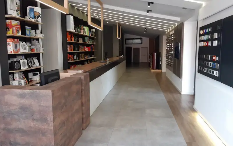 Foto di Izzo Forniture