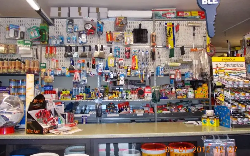 Foto di La Ferramenta Caserta - Caserta