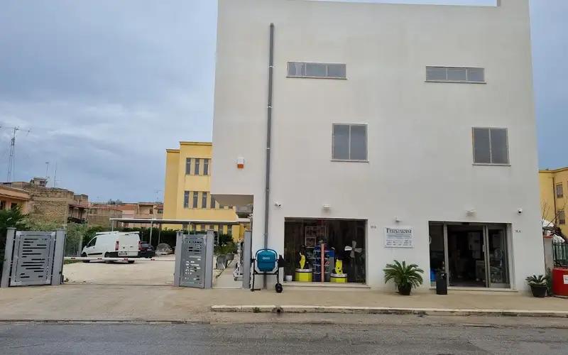 Foto di Materiale Elettrico Ferrarini