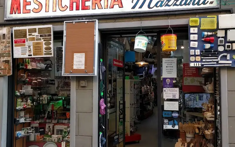Foto di Mesticheria - Casalinghi - Ferramenta Mazzanti