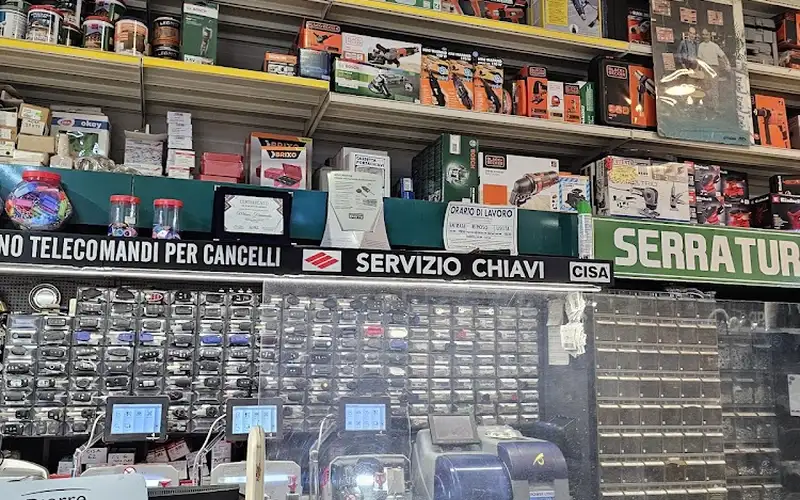 Foto di Milano Ferramenta Isernia