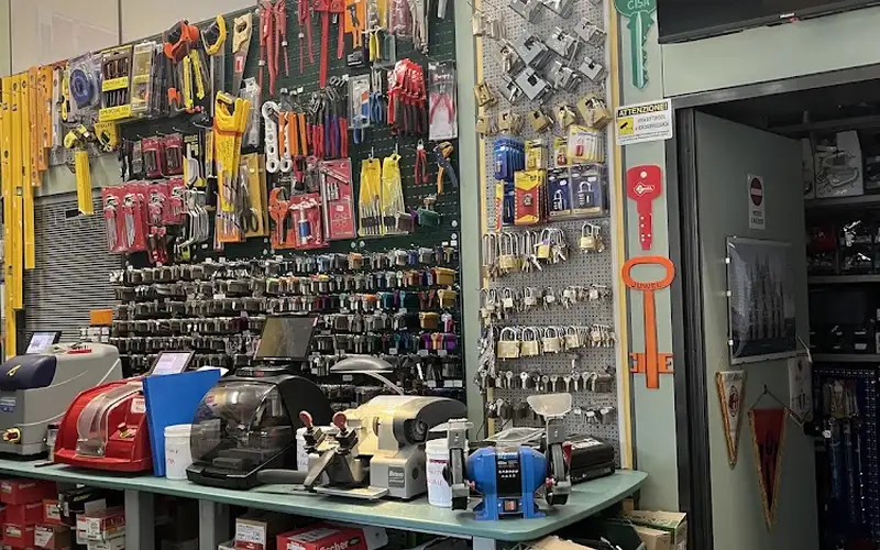 Foto di Milano Ferramenta Milano