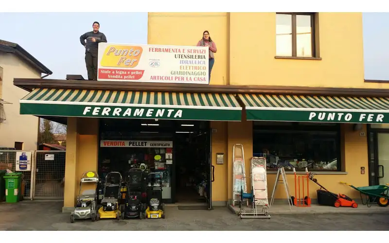 Foto di Punto Fer - Ferramenta E Cartoleria