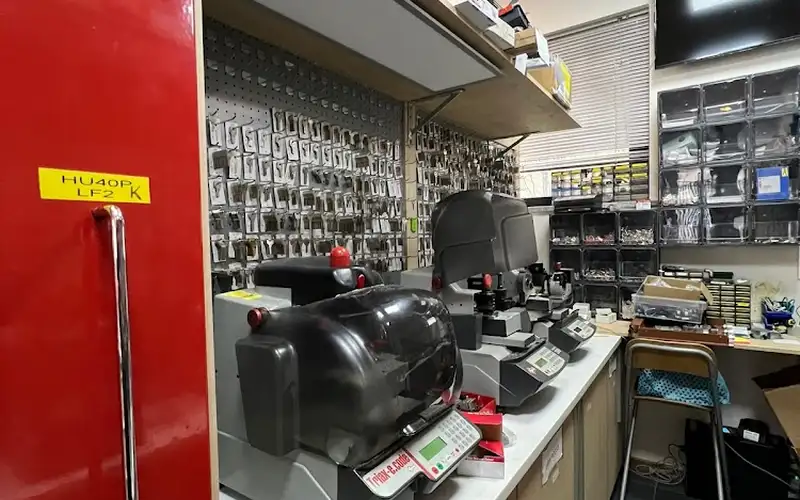 Foto di Sicur Mil - L'universo Della Chiave