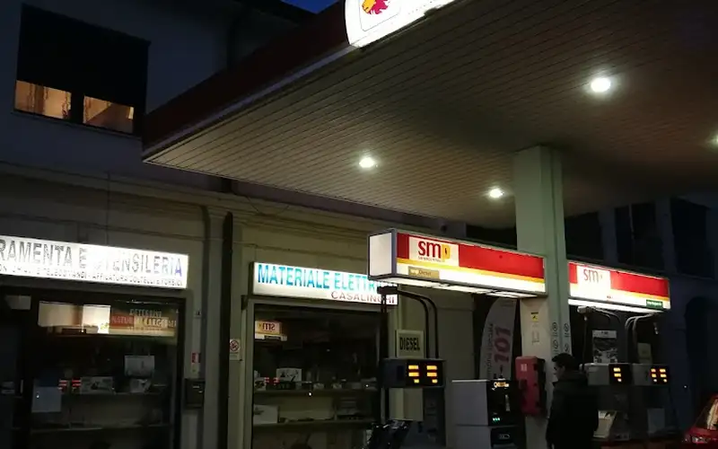 Foto di Stazione Di Servizio E Ferramenta Ruzza