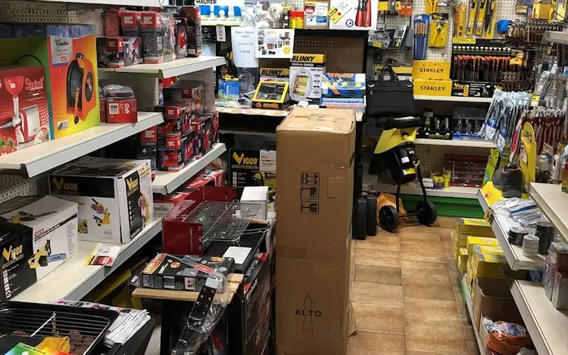 Foto di Tecno Ferramenta 3000 Bologna - Vado